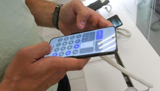 После атаки дронов тюменцы жалуются на отсутствие связи и интернета