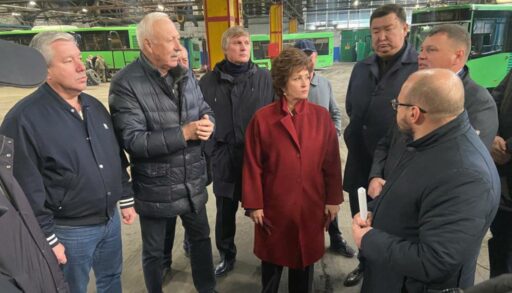 Тюменские депутаты посетили ТПАТП №1