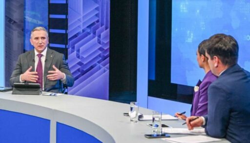 Губернатор А. Моор проведёт сегодня для тюменцев прямую линиюцентр (1)