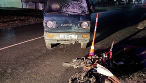 В тюменском посёлке школьник получил тяжелые травмы в результате ДТП