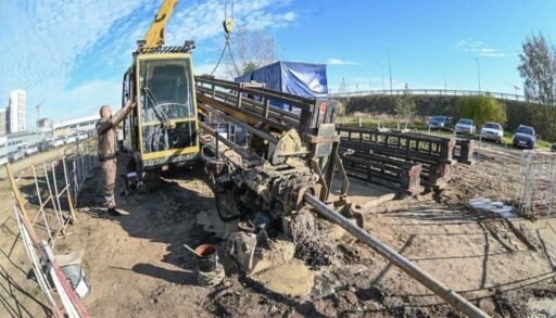 В Тюмени студенческий кампус подключают к канализации под руслом реки Туры