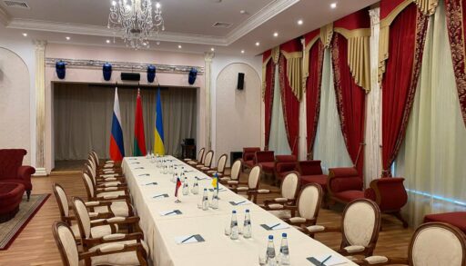 После отставки Ермака: возможный прорыв в мирных переговорах