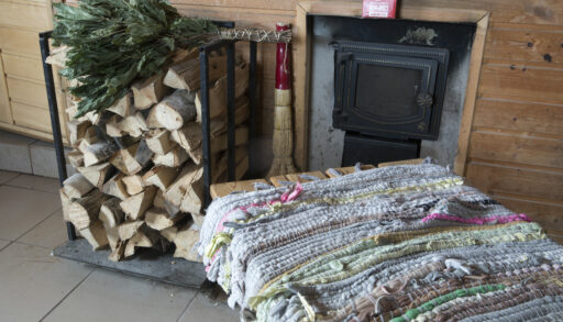 Врач-реабилитолог назвал ключевое преимущество русской бани перед сауной