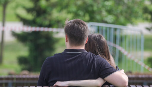 Идеальная разница в возрасте для долгих отношений - до трёх лет