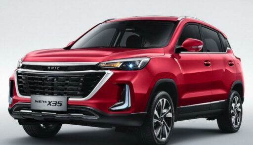 BAIC прекращает продажи кроссоверов X35 и X7 в России