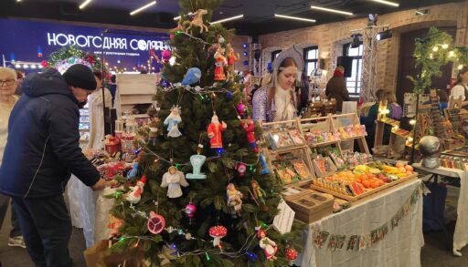 Тюменцев ждет новогодняя ярмарка "Солянка маркет": фоторепортаж