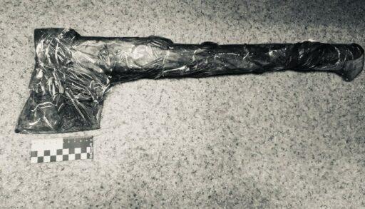 За предложение сходить за алкоголем тюменец зарубил собутыльника